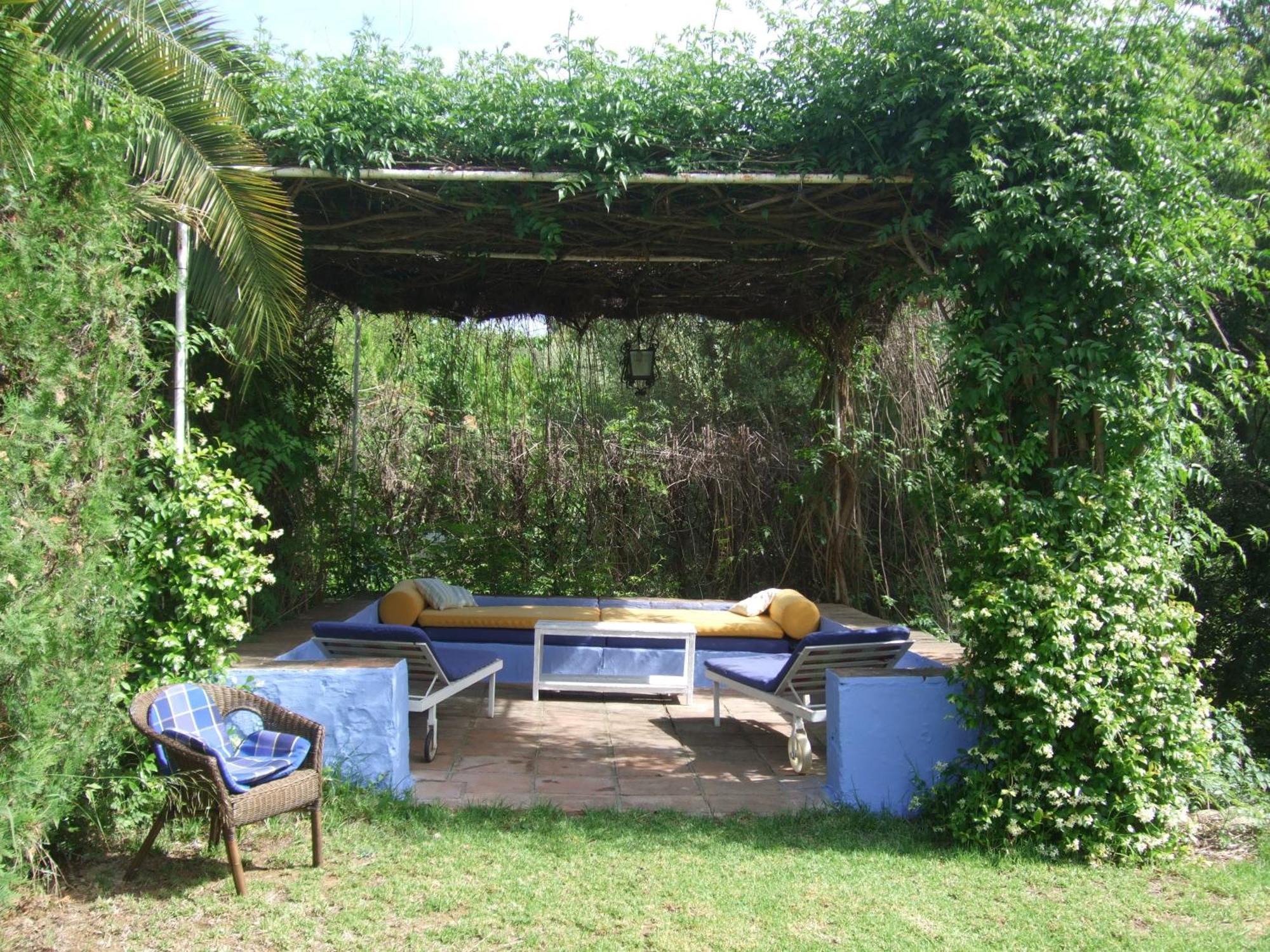 Cuevas Del Pino Turismo Rural Y Emocional Sl Villarrubia Exterior photo